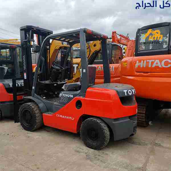 فوركلفت للإيجار في الرياض بكل الأحجام– 1 طن إلى 16...